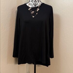Bobeau Classic Black Long Sleeve Top